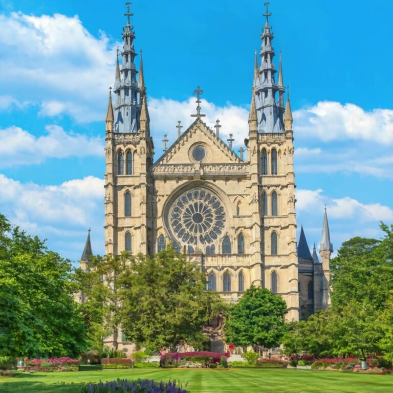 Katedra w palma de mallorca: wspaniała architektura i historia